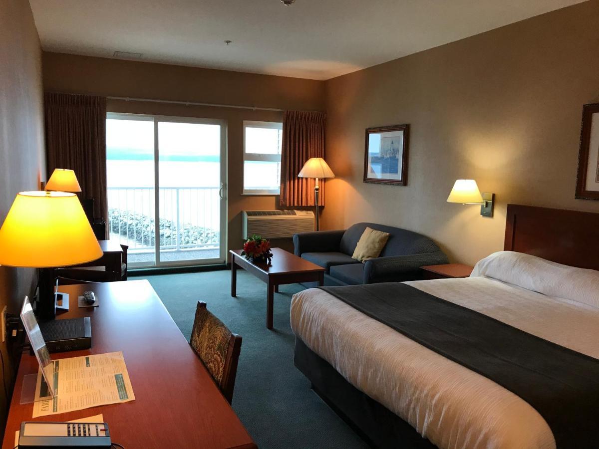 Beach Gardens Resort And Marina 파월강 외부 사진